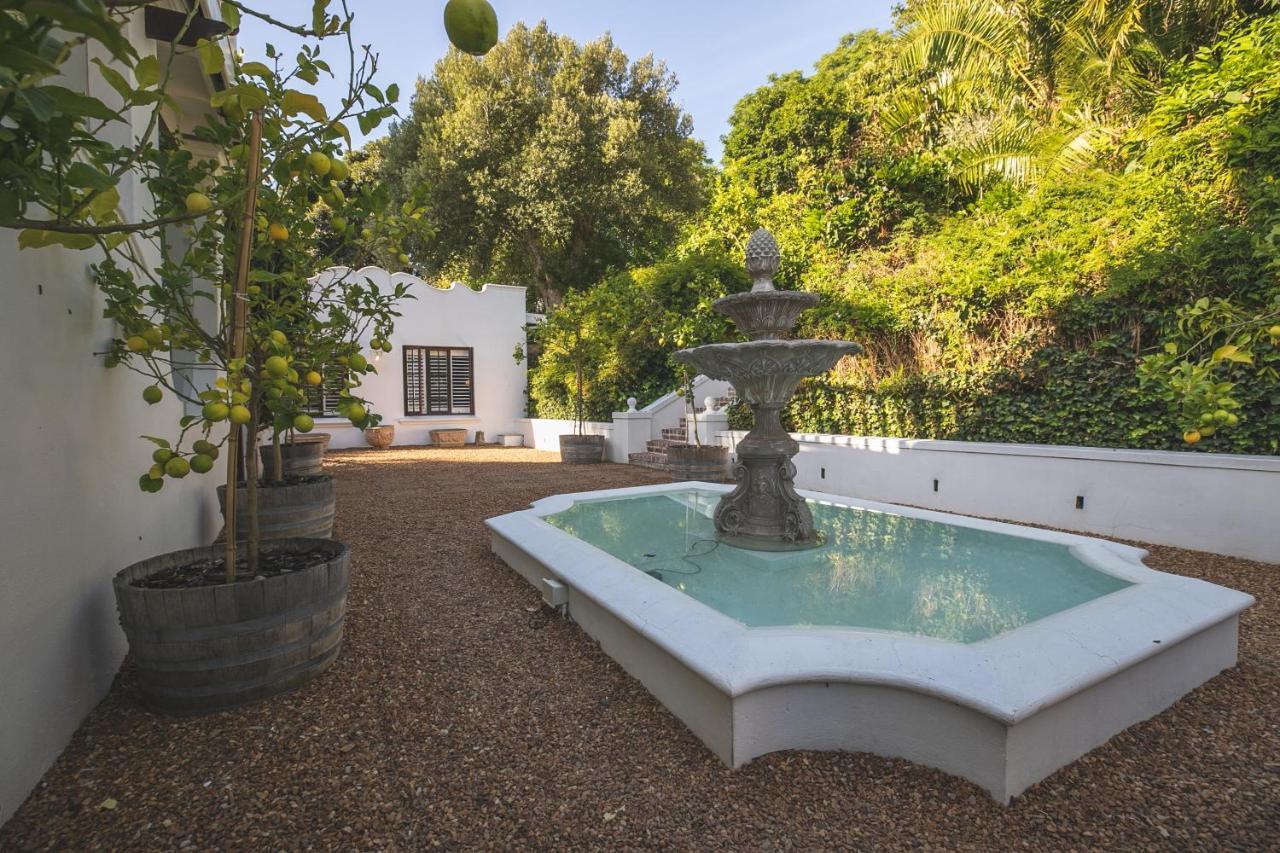The White Manor Bed and Breakfast Kaapstad Buitenkant foto